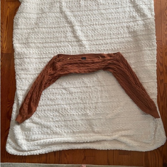 Windsor brown shrug - Picture 1 of 2